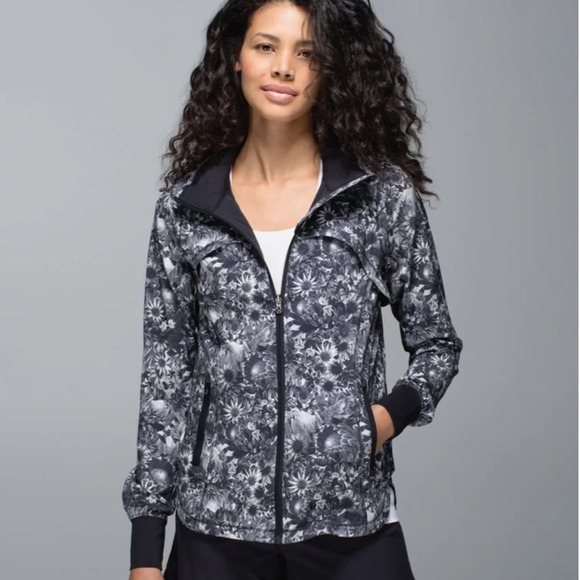 Lululemon Bring Back The Track Jacket - Picture 1 of 3